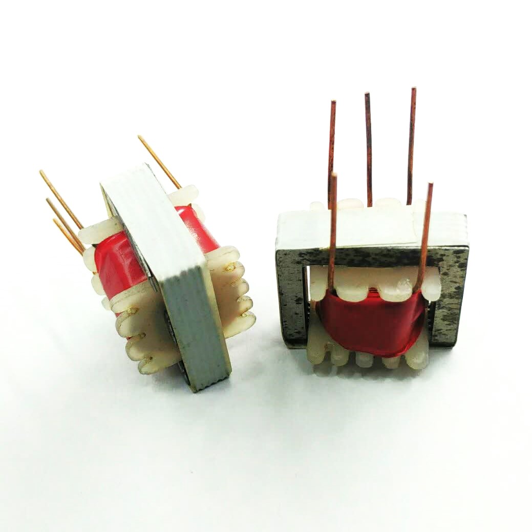 چوک تغذیه سوئیچینگ 5 پین قرمز چوک تغذیه سوئیچینگ 5 پین قرمز