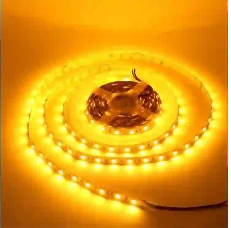 ال ای دی نواری زرد درشت 5050 یک متری ضد آب 12 ولت 60LED ال ای دی نواری زرد درشت 5050 یک متری ضد آب 12 ولت 60LED