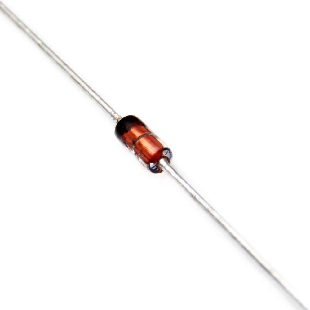 دیود شیشه ای سوئیچینگ 1N4448 اصلی پکیج DO-35 دیود شیشه ای سوئیچینگ 1N4448 اصلی پکیج DO-35