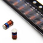 دیود زنر Z24V 0.5W SMD پکیج MINIMELF