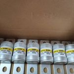 فیوز فشار قوی 400 آمپر 660 ولت HINODE 660GH-400 ژاپن - تصویر 2