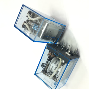 رله شیشه ای بزرگ 24 ولت 10 آمپر 8 پایه سوزنی کد LY2N-J 24V-PCB